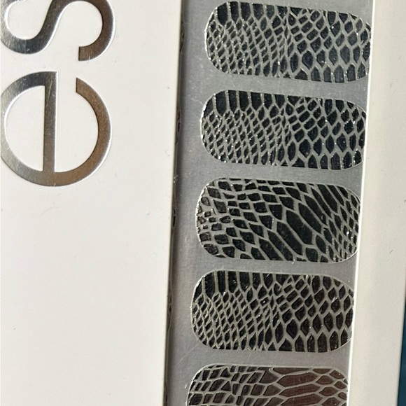 Essie Other - Essie Nail Strips